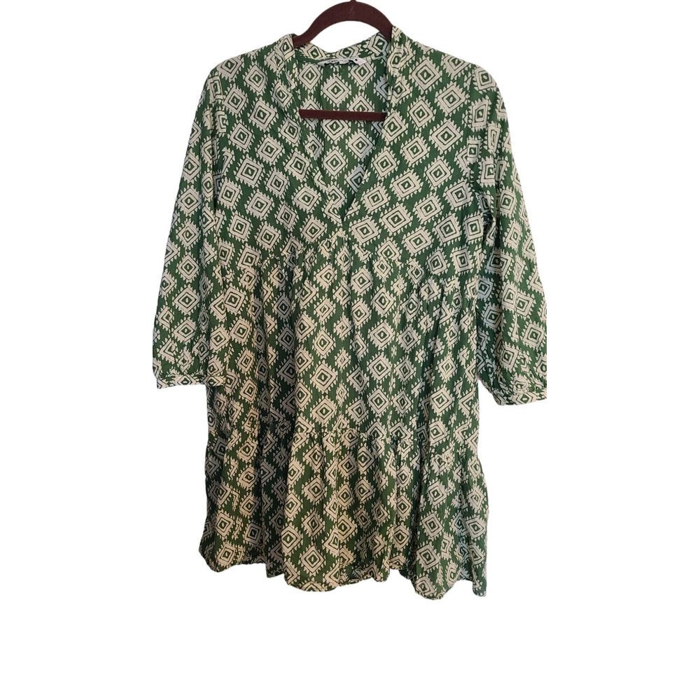 ZARA Floral Print Med Tiered Moss and White‎ Dress